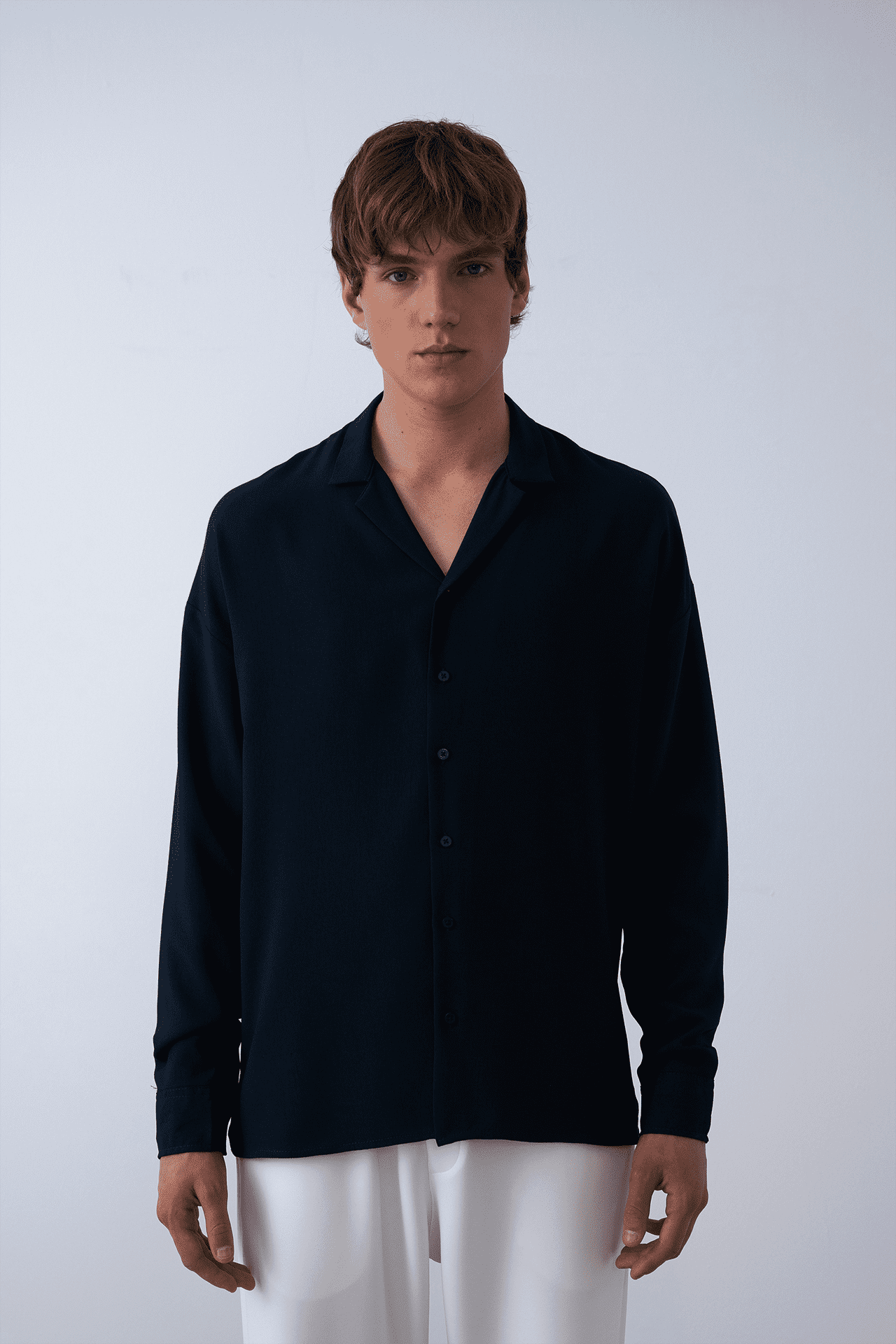 Minimal Relaxed Shirt - Image 2