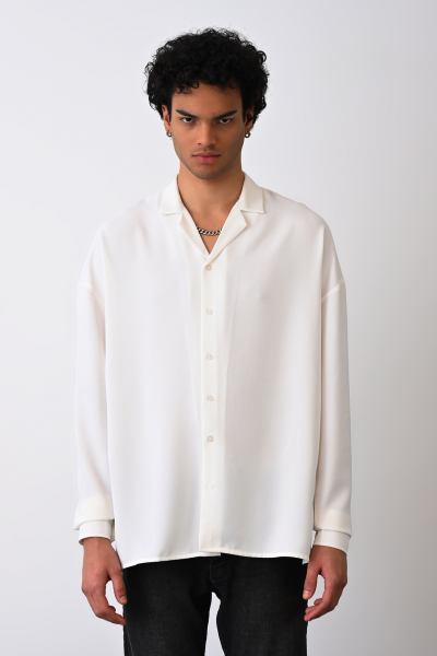 Minimal Relaxed Shirt